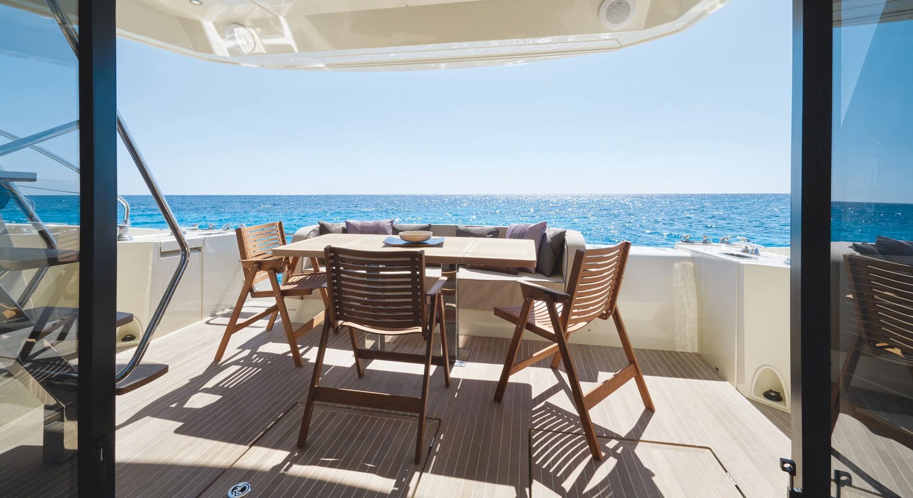 MONTE CARLO 6 60FT - VIP Yacht