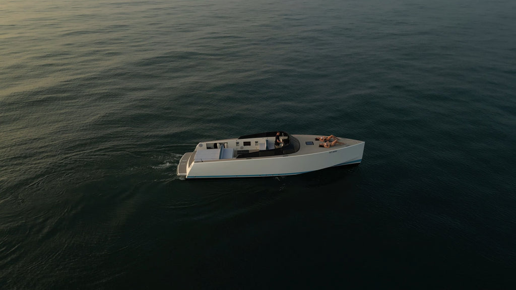 VANDUTCH 40FT The Only One in Dubai